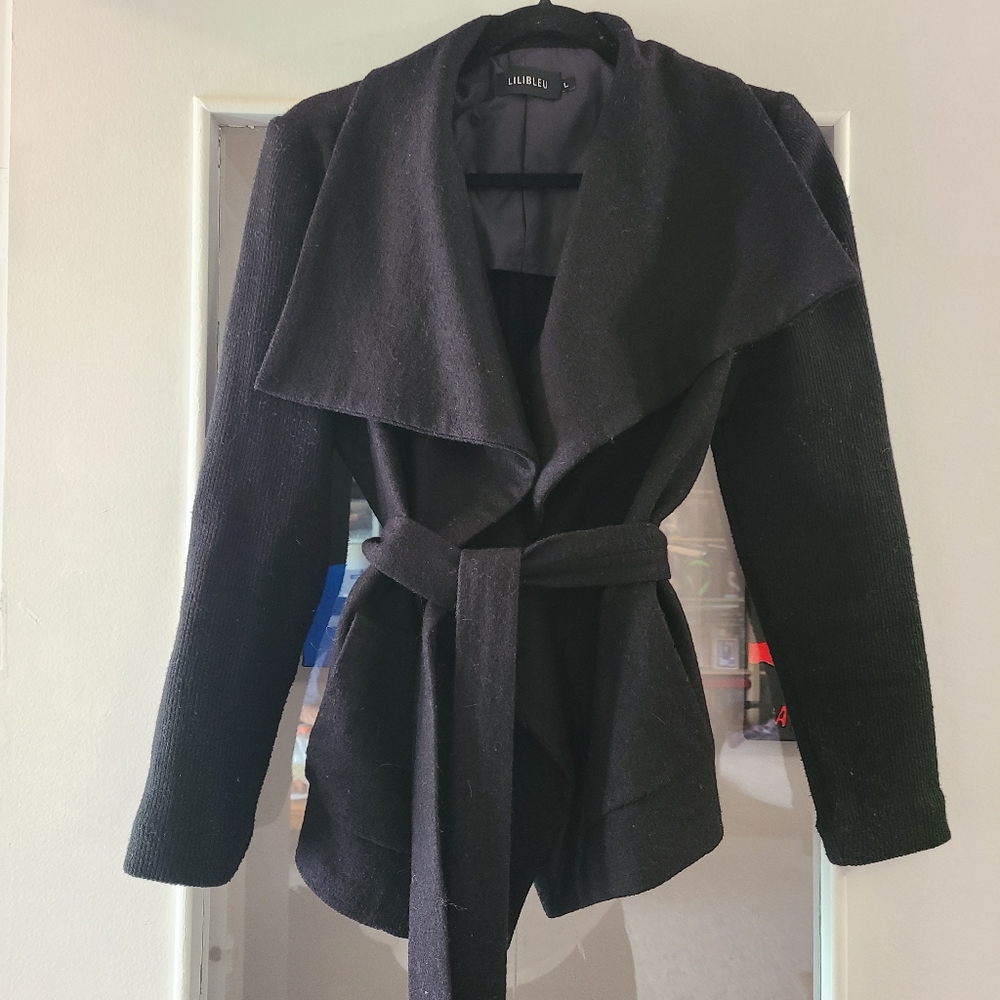 L wool black wrap jacket blazer